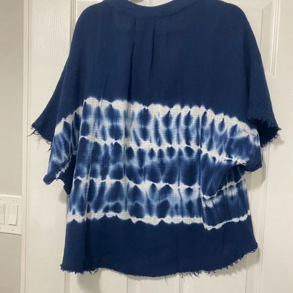 Young Fabulous and Broke Raw Hem Cotton Tye Dye Top in M/L - Picture 4 of 5